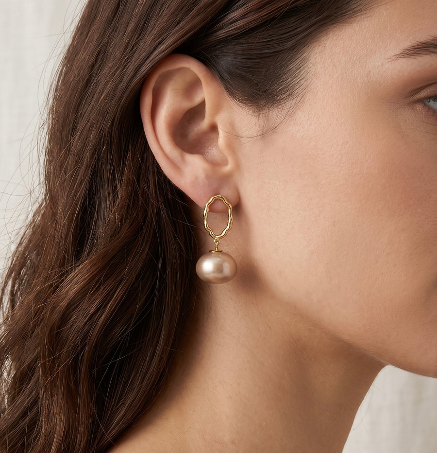 Sculpted Grey Pearl Drop Earrings