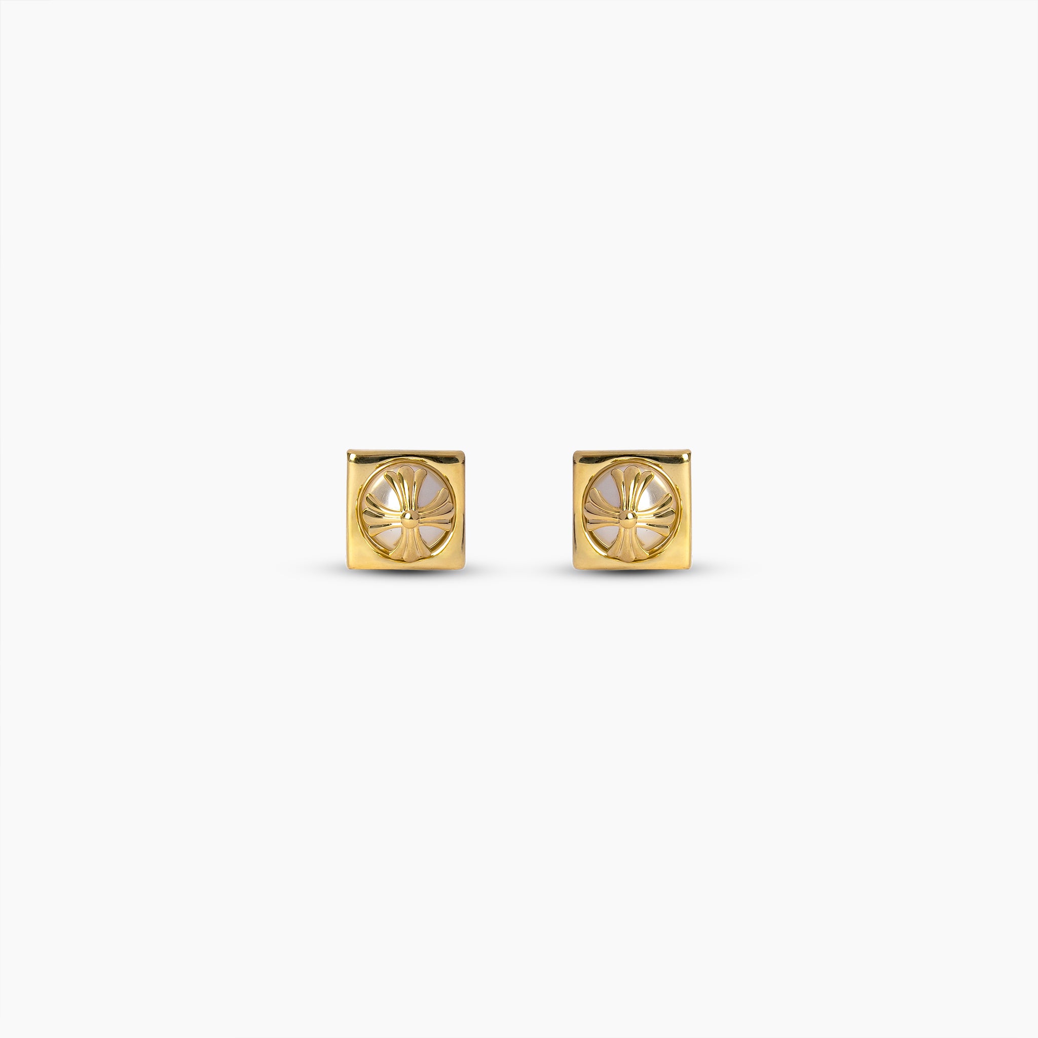 Petal Frame Gold Stud Earrings