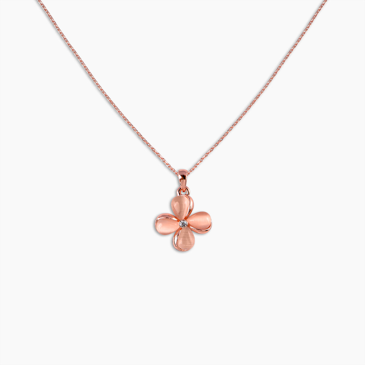 Blush Floral Clover Pendant Set