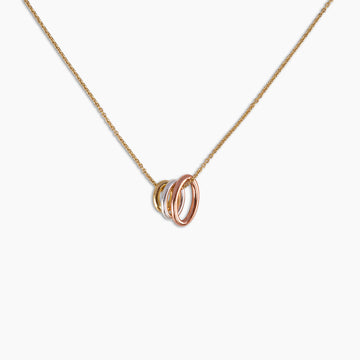 Tri-Color Interlocking Ring Necklace