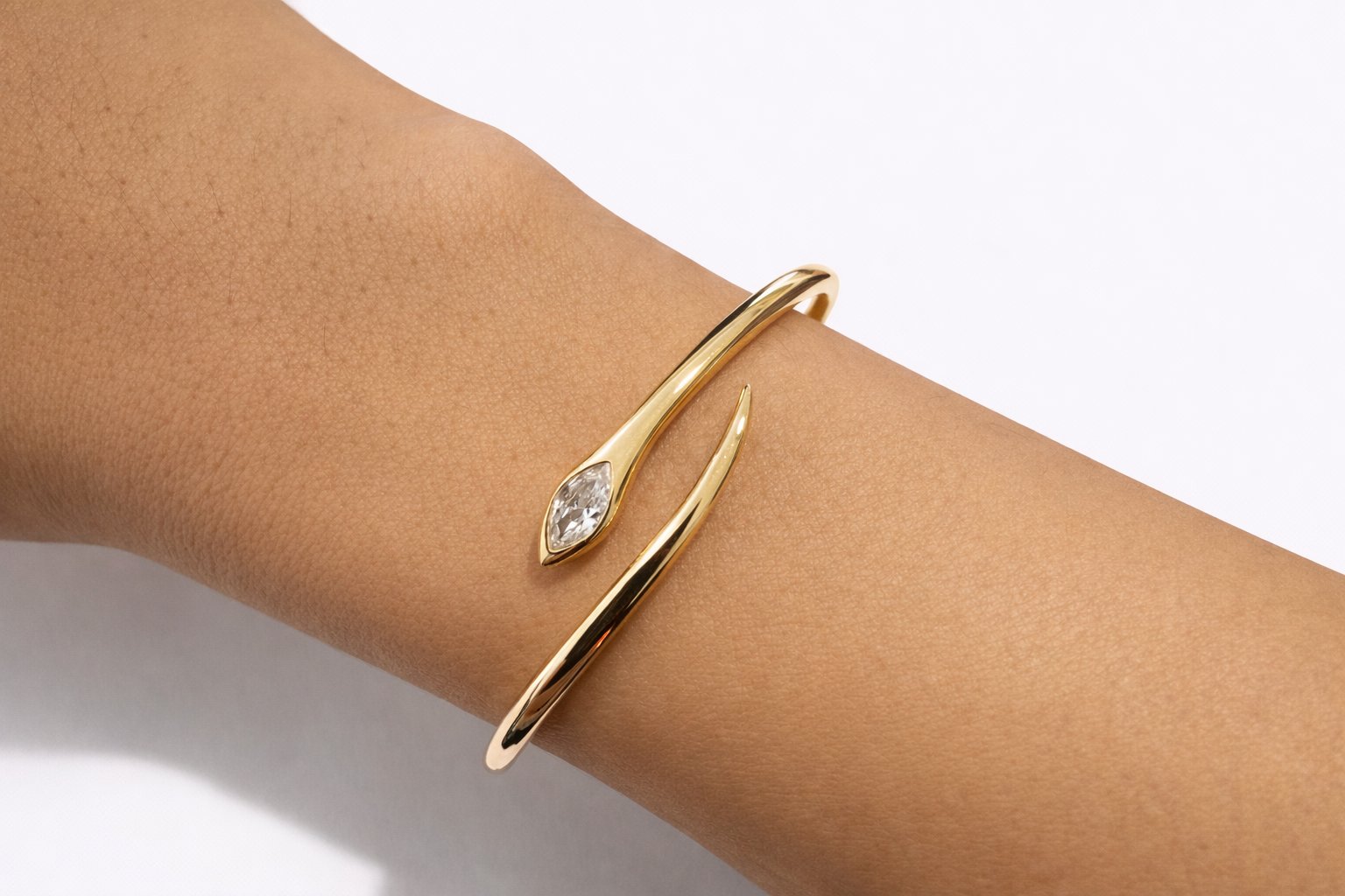 Virella Wrap Bangle