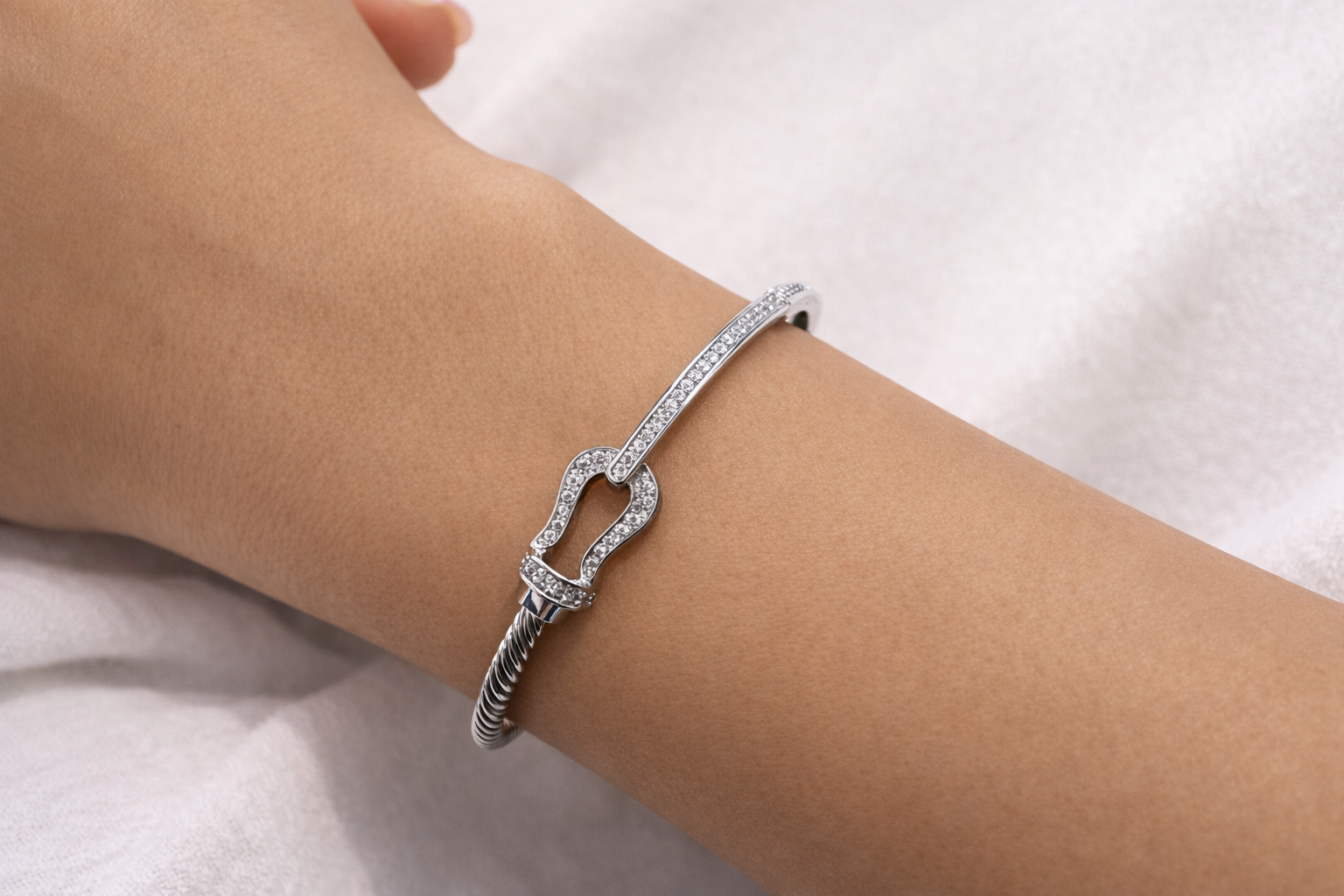 Bond Pavé Bangle