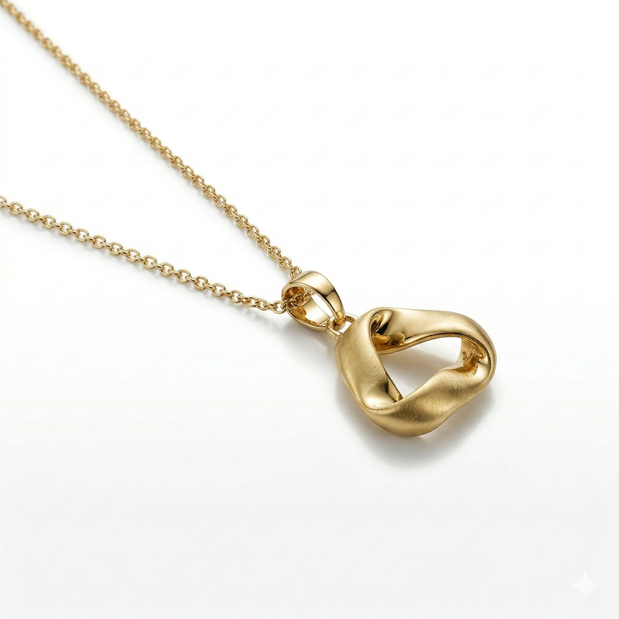 Brushed Mood Trillion Necklace